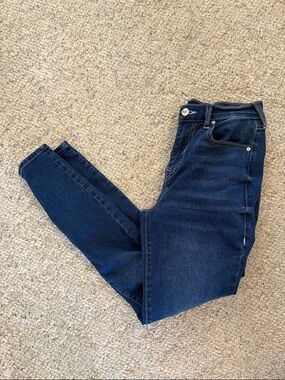 True Religion Halle dark wash high rise super skinny jeans Size 27